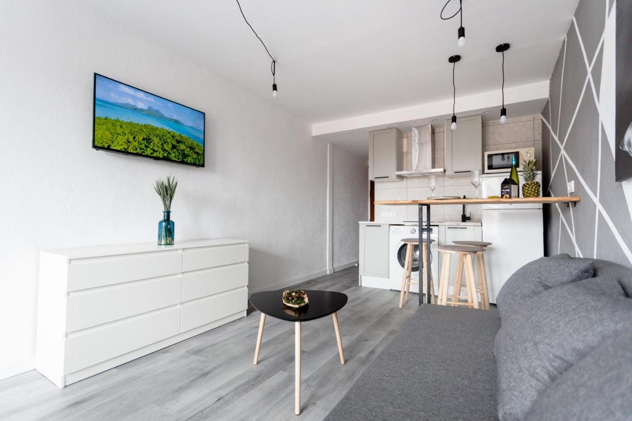 Modern Studio With See And City View ベニドルム エクステリア 写真